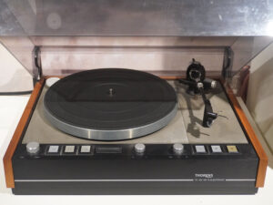 Thorens TD126 MkIII Electronic usato